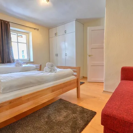 Skilift-seeblick - By Alpen * Zell am See