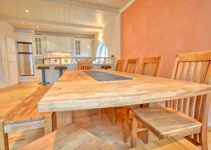 בית נופש Skilift-seeblick - By Alpen *